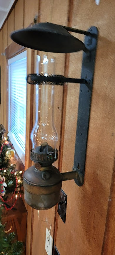 Vintage Handlan St. Louis Wall Mount Caboose Railroad Lantern Lamp